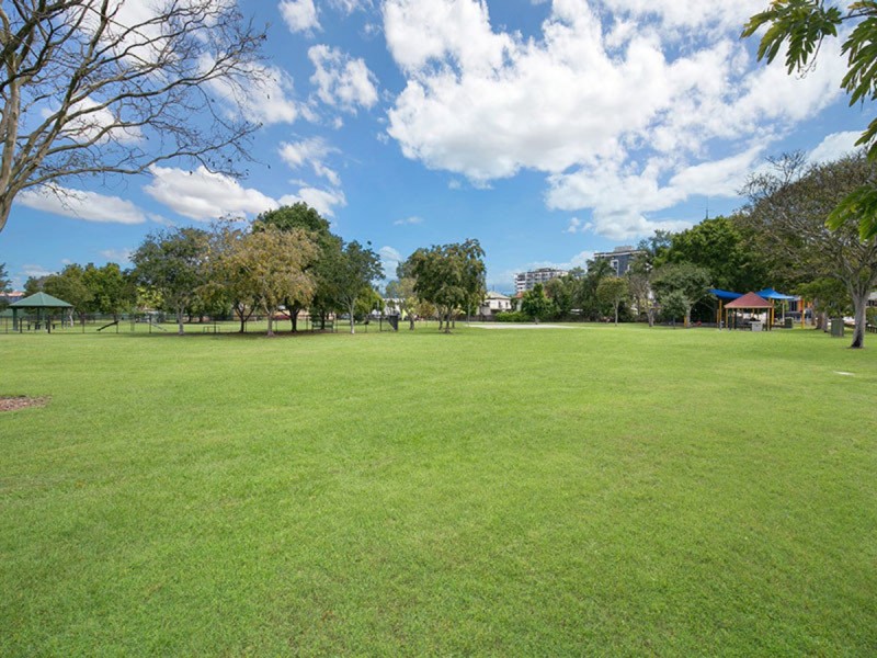 2/12 Camberwell Street, East Brisbane QLD 4169