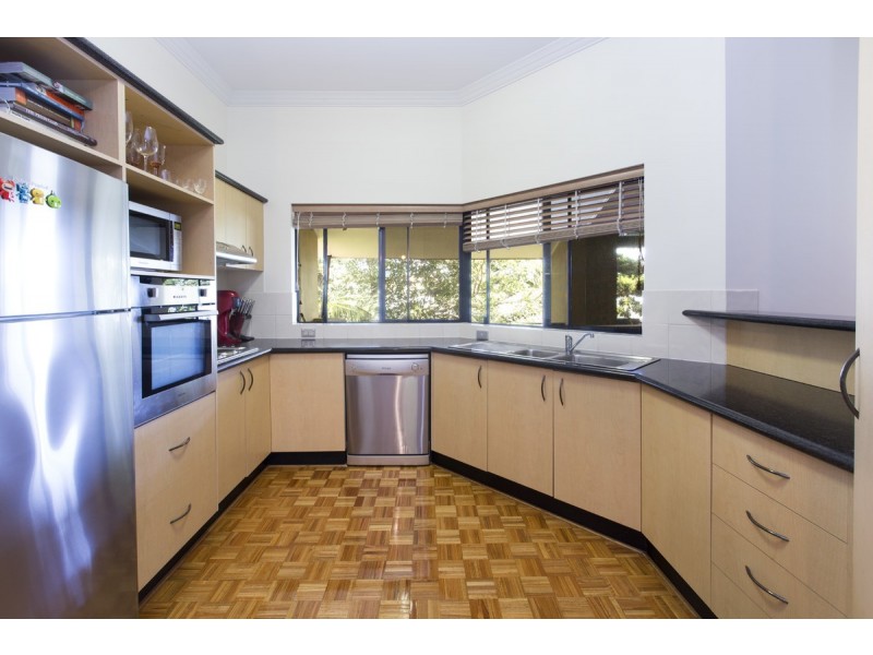 21/108 Sydney Street, New Farm QLD 4005