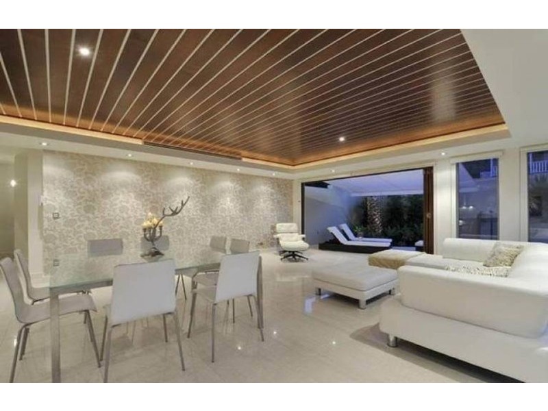 8 Beaufort Lane, Clayfield QLD 4011