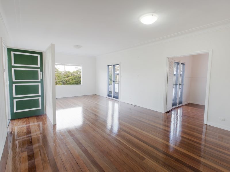 7 Sector Street, Coorparoo QLD 4151