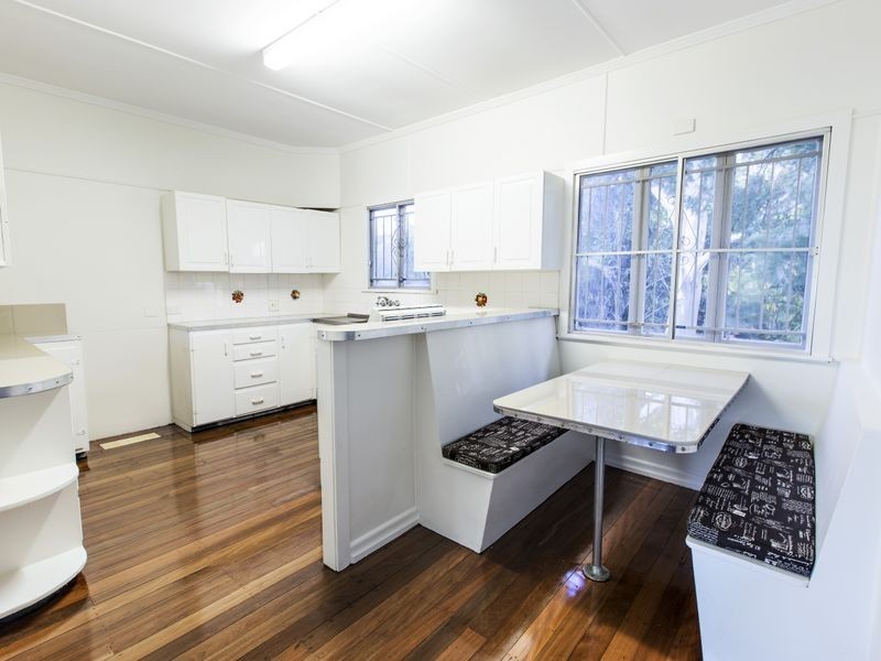 7 Sector Street, Coorparoo QLD 4151