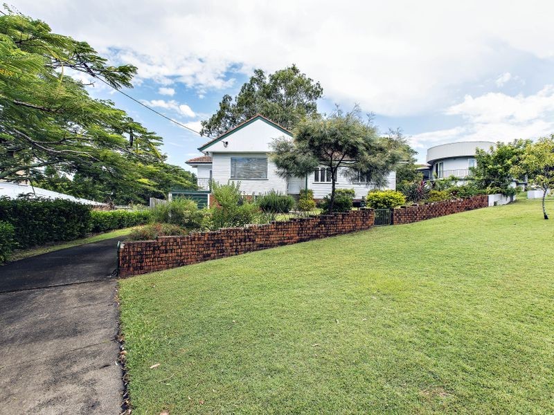 7 Sector Street, Coorparoo QLD 4151