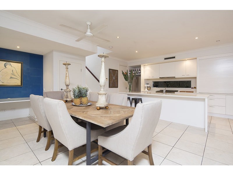 25 Forth Street, New Farm QLD 4005