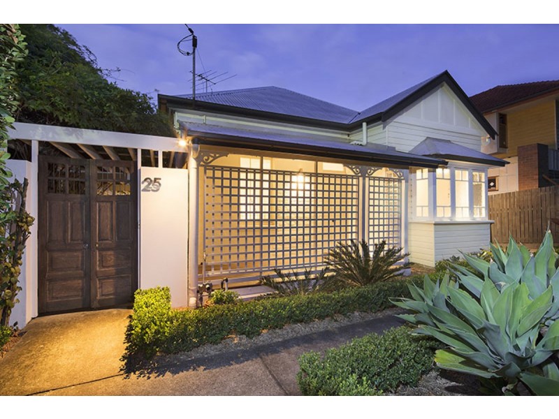 25 Forth Street, New Farm QLD 4005