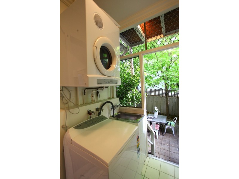 1/498 Bowen Terrace, New Farm QLD 4005