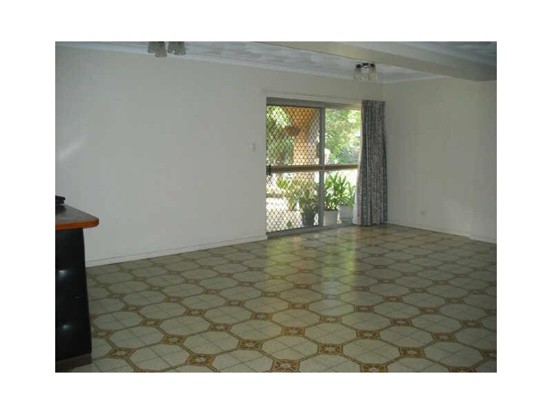 120 Rose Street, Wooloowin QLD 4030