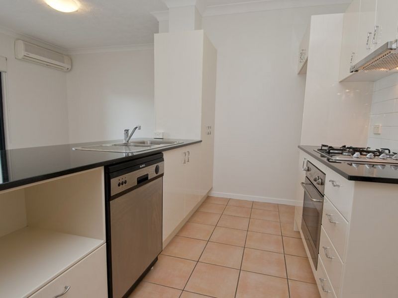 4/120 Commercial Road, Teneriffe QLD 4005