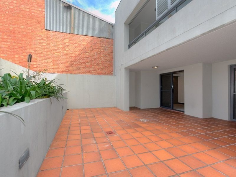 16/31-33 Helen Street, Newstead QLD 4006