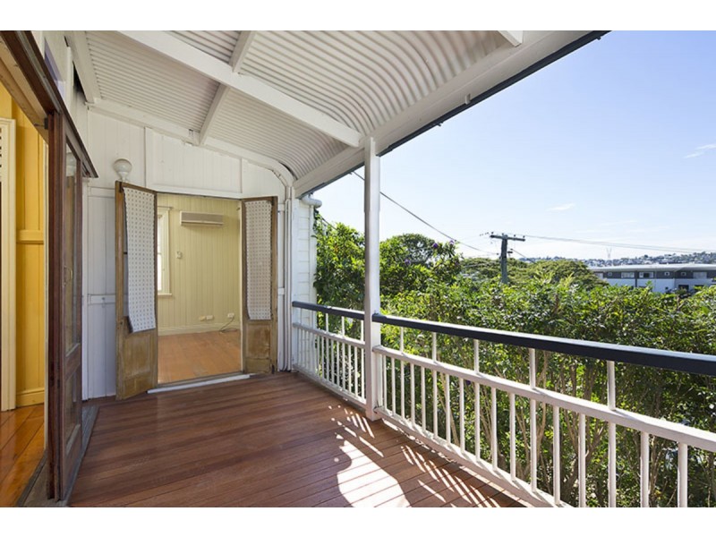 50 Teneriffe Drive, Teneriffe QLD 4005