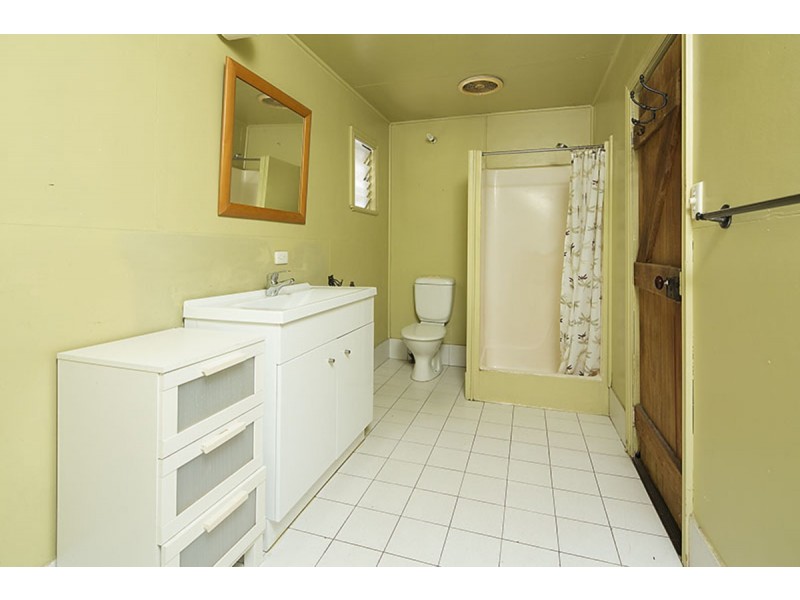 50 Teneriffe Drive, Teneriffe QLD 4005