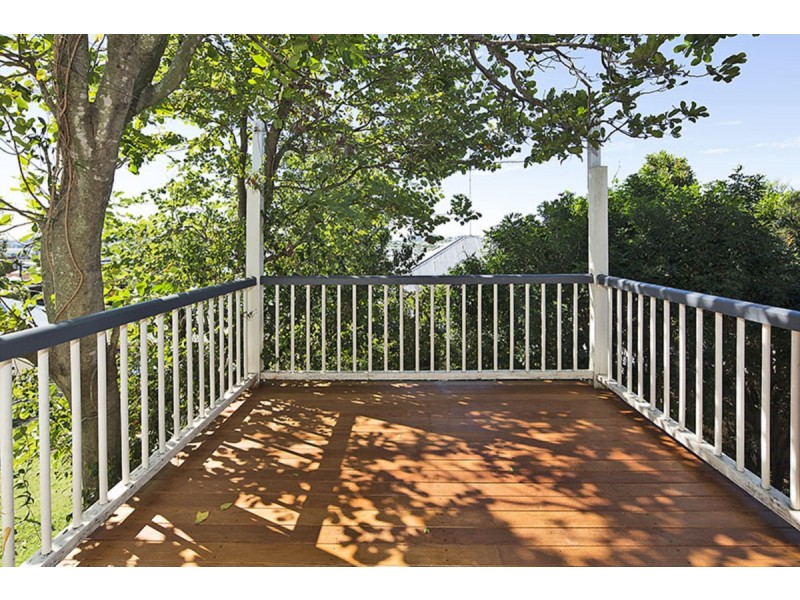 50 Teneriffe Drive, Teneriffe QLD 4005