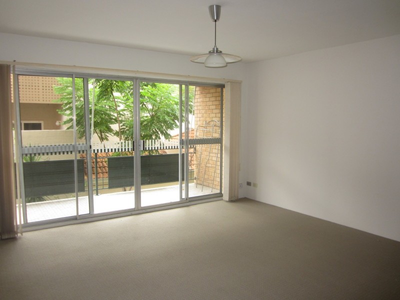 2/120 Langshaw Street, New Farm QLD 4005