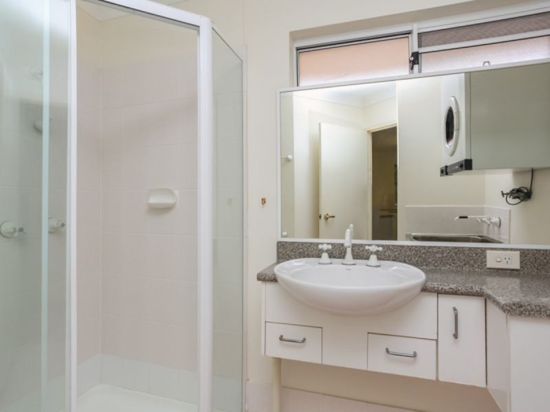 9/102 Langshaw Street, New Farm QLD 4005