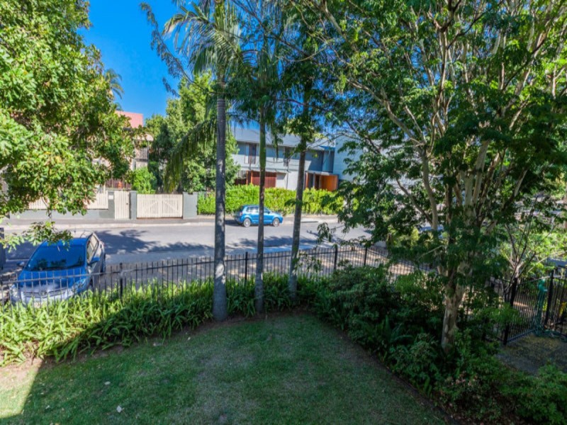 4/56 Moreton Street, New Farm QLD 4005