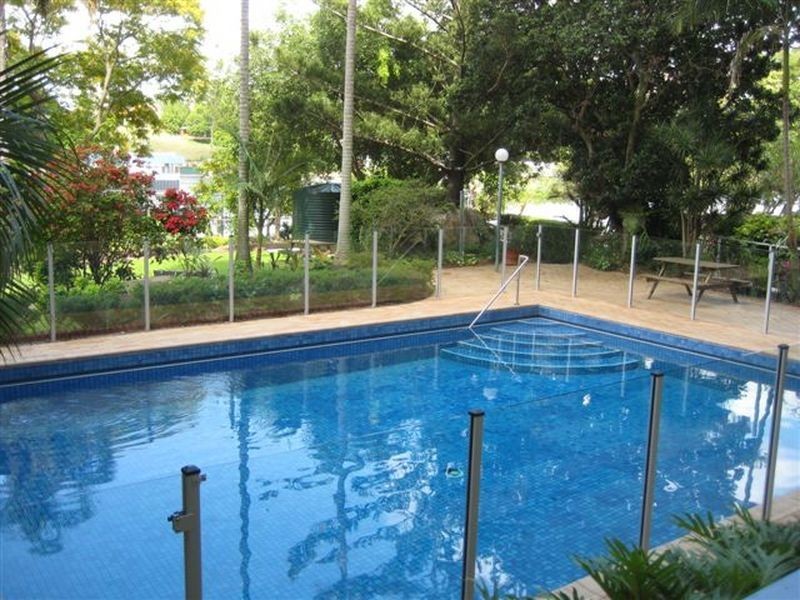 2A/172 Oxlade Drive, New Farm QLD 4005