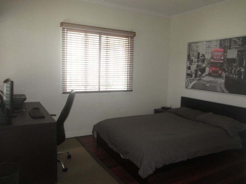 7 Glen Street, Coorparoo QLD 4151