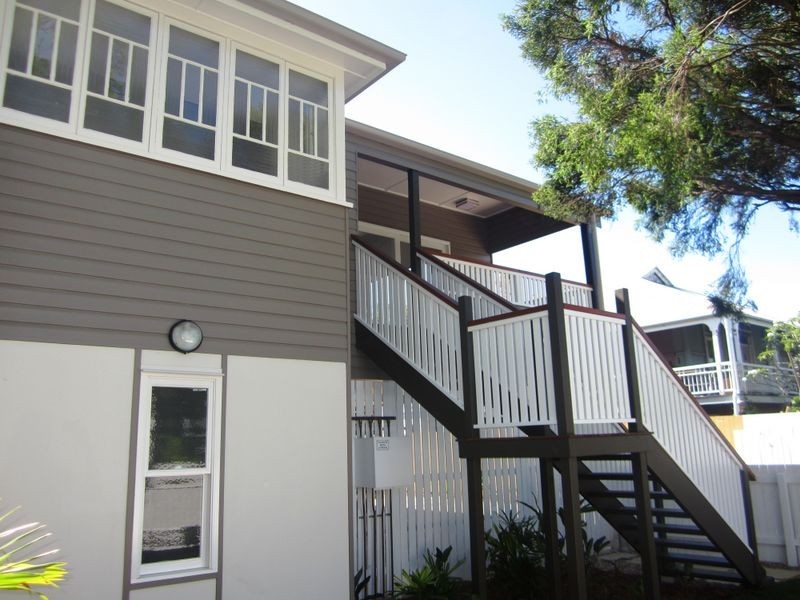 2/28 Oxford Street, Hamilton QLD 4007