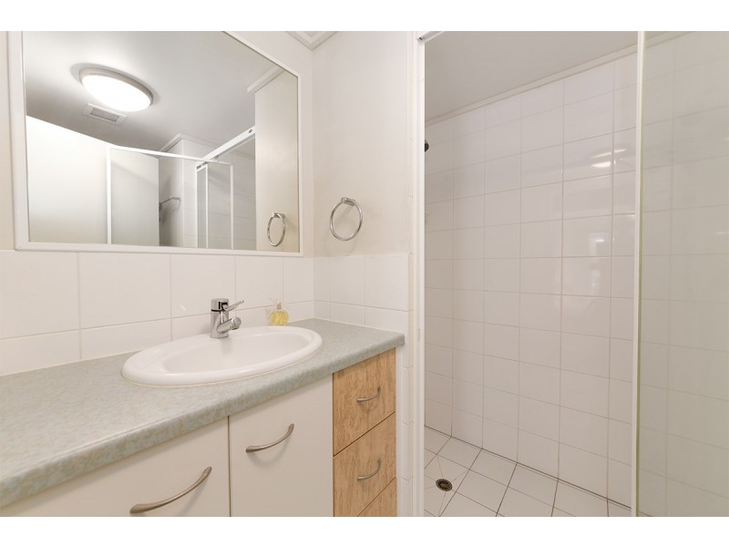 4/41 Oxlade Drive, New Farm QLD 4005