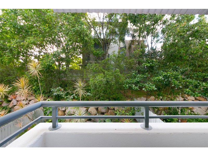 4/41 Oxlade Drive, New Farm QLD 4005