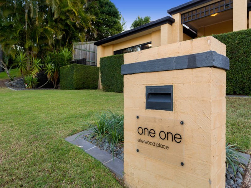 11 Ellerwood Place, Sinnamon Park QLD 4073