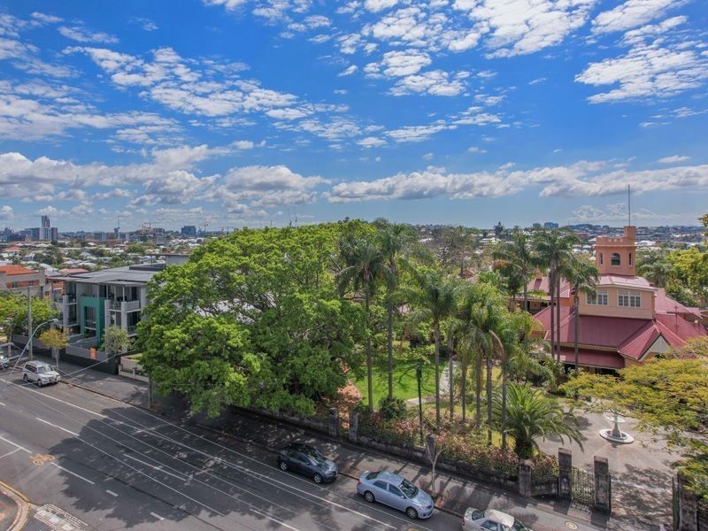 24/785 Brunswick Street, New Farm QLD 4005
