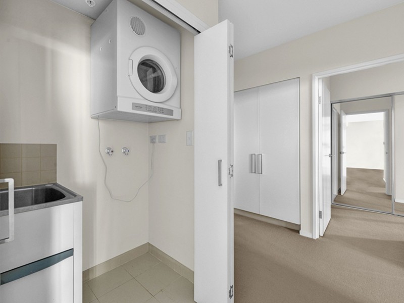 4017/37c Harbour Road, Hamilton QLD 4007