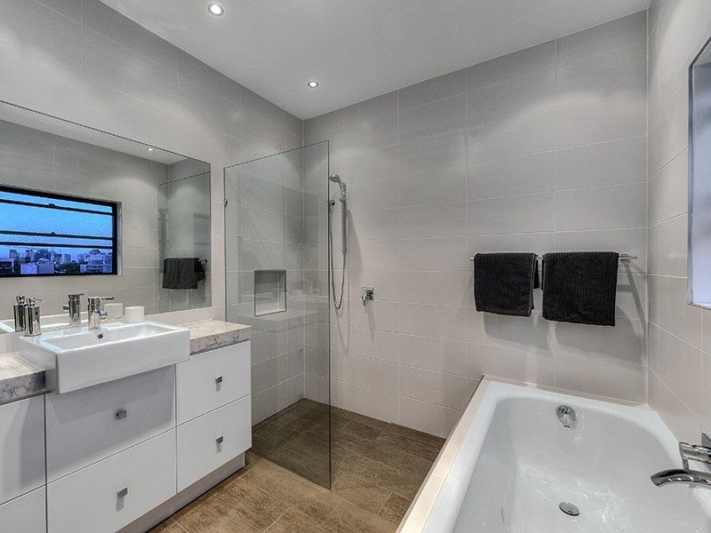 12 Blythe Street, Kelvin Grove QLD 4059