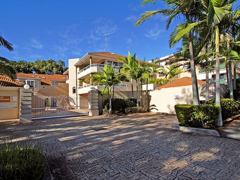 10/102 Langshaw Street, New Farm QLD 4005