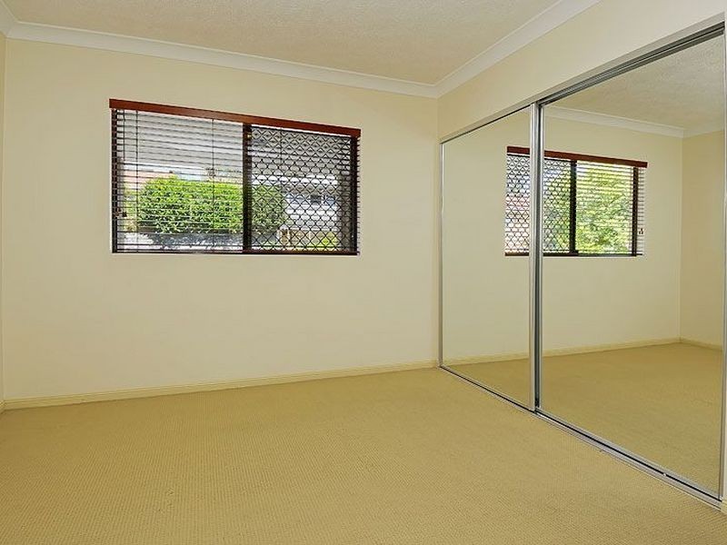 4/2 Barlow Street, Clayfield QLD 4011