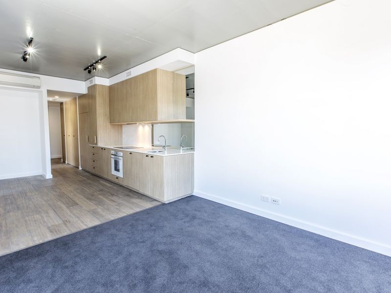 102/31 Bank Street, West End QLD 4101