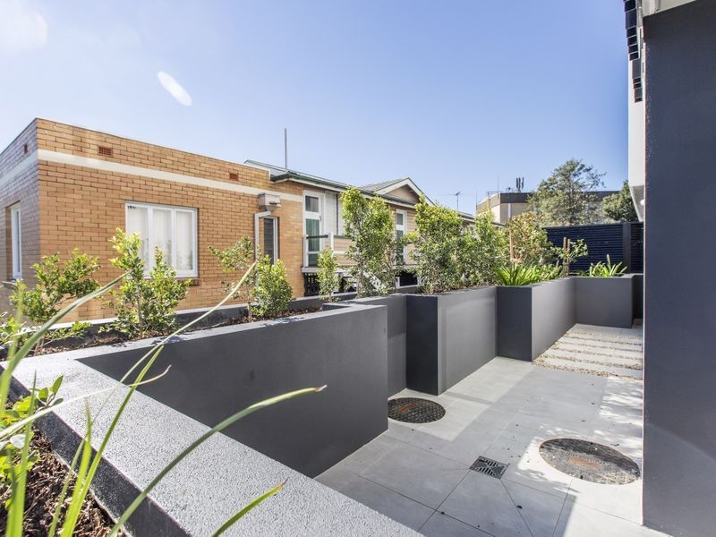 102/31 Bank Street, West End QLD 4101