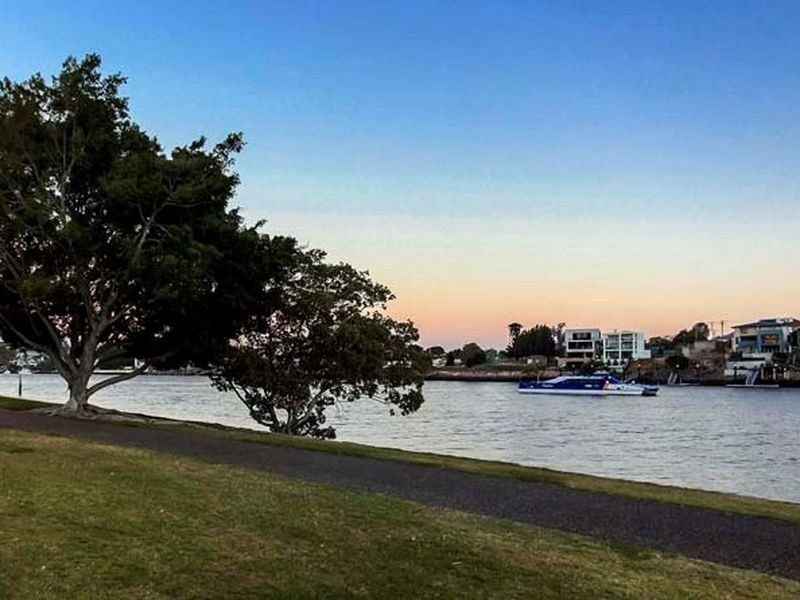 9C/172 Oxlade Drive, New Farm QLD 4005