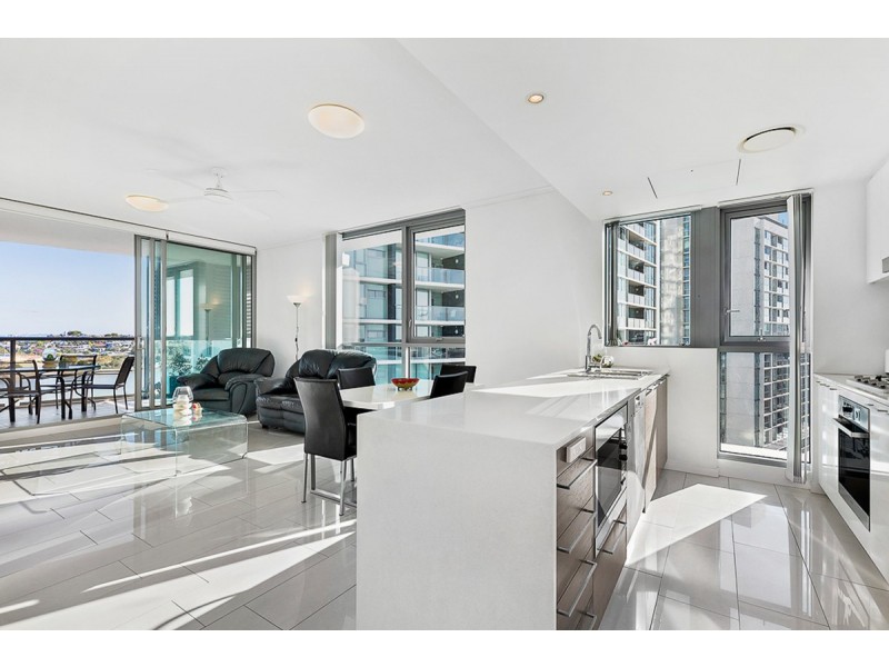 20912/8 Harbour Road, Hamilton QLD 4007