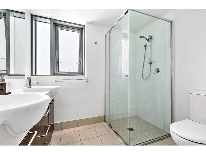 20912/8 Harbour Road, Hamilton QLD 4007