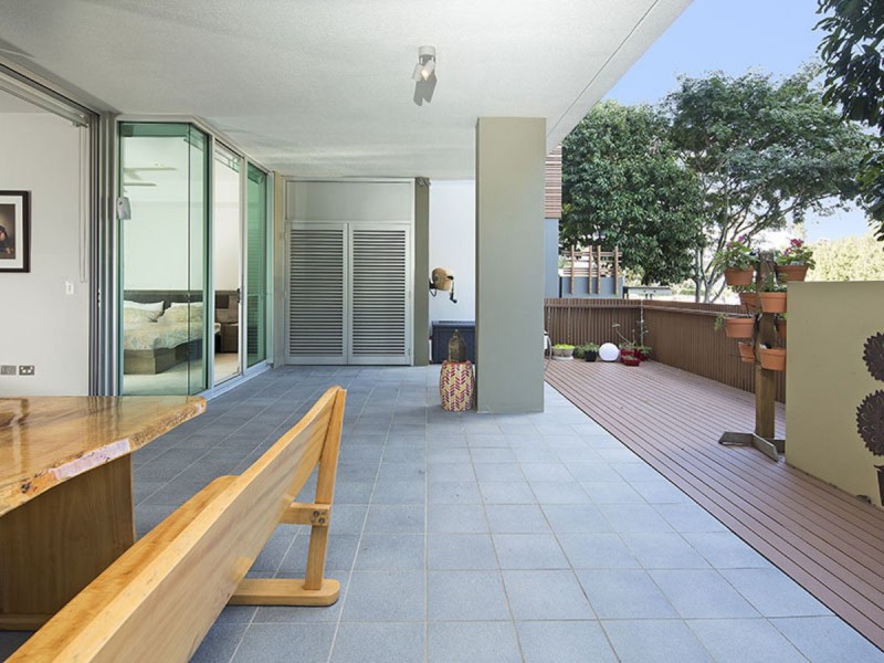 4/20 Newstead Terrace, Newstead QLD 4006
