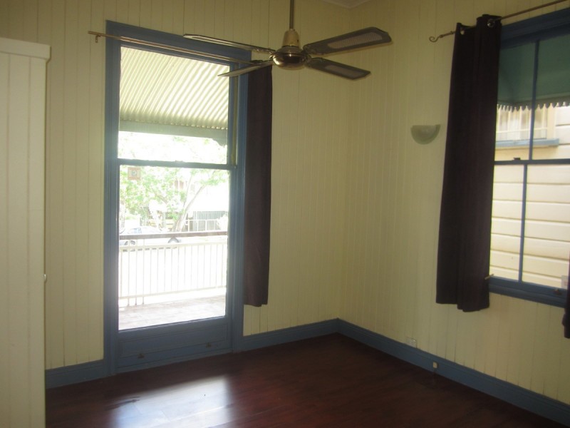 76 Pearson Street, Kangaroo Point QLD 4169