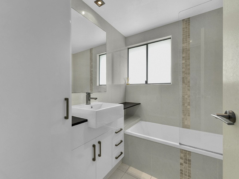 7/215 Wellington Road, East Brisbane QLD 4169