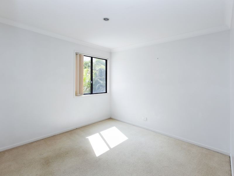 2/4 Clydesdale Avenue, Annerley QLD 4103