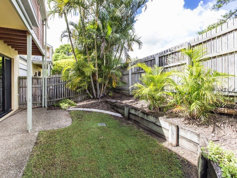 2/4 Clydesdale Avenue, Annerley QLD 4103