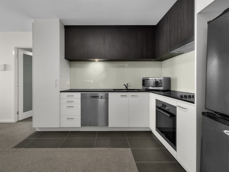 805/18 Thorn Street, Kangaroo Point QLD 4169