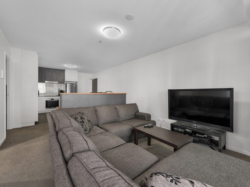 805/18 Thorn Street, Kangaroo Point QLD 4169