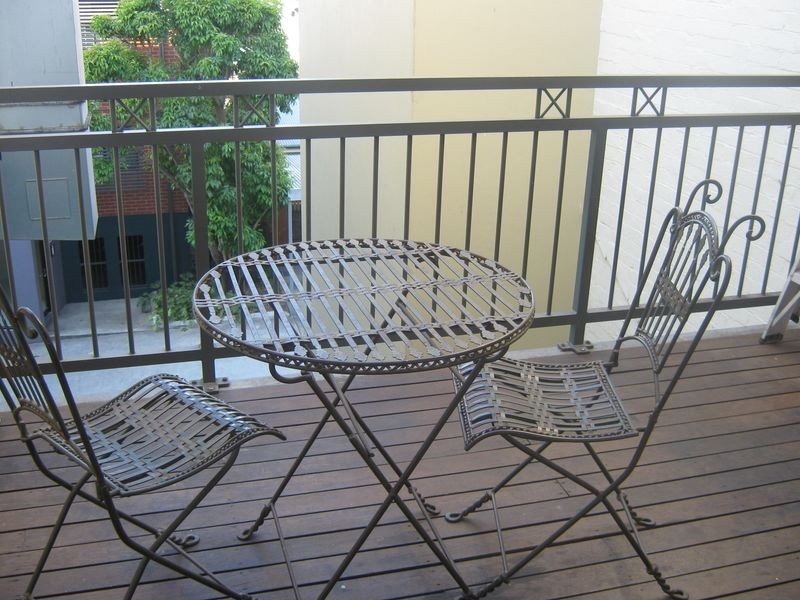 9/702 Brunswick Street, New Farm QLD 4005