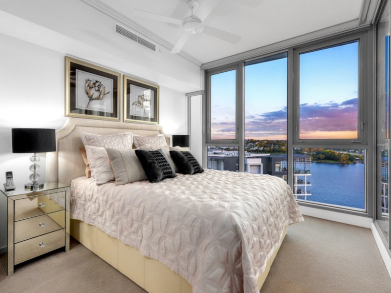 21409/8 Hercules Street, Hamilton QLD 4007