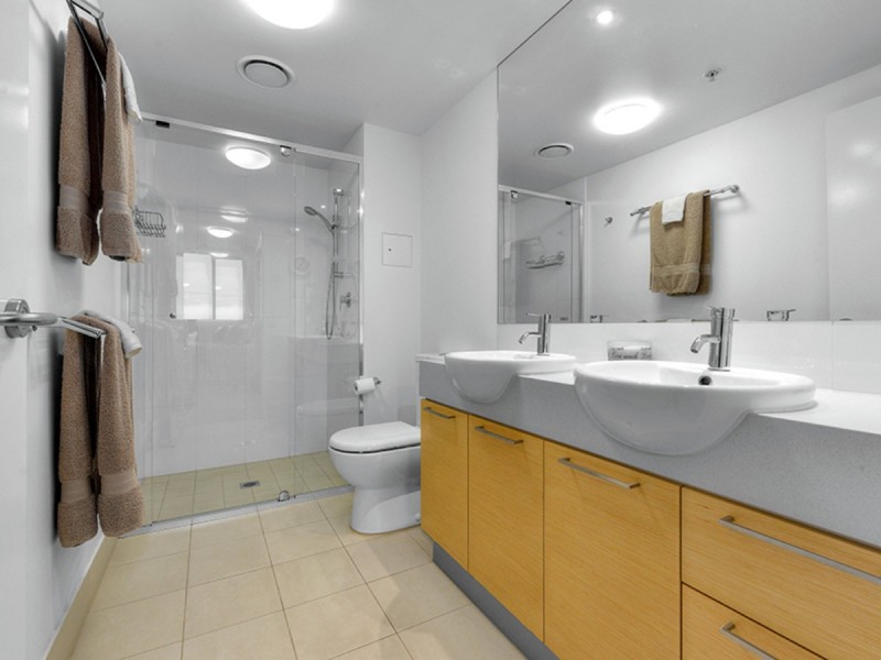 21409/8 Hercules Street, Hamilton QLD 4007