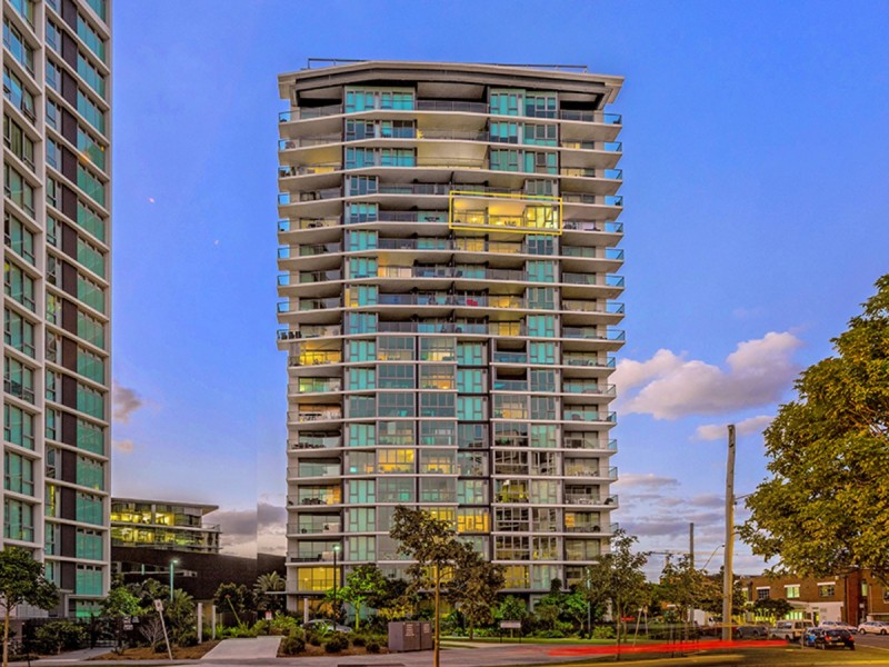21409/8 Hercules Street, Hamilton QLD 4007