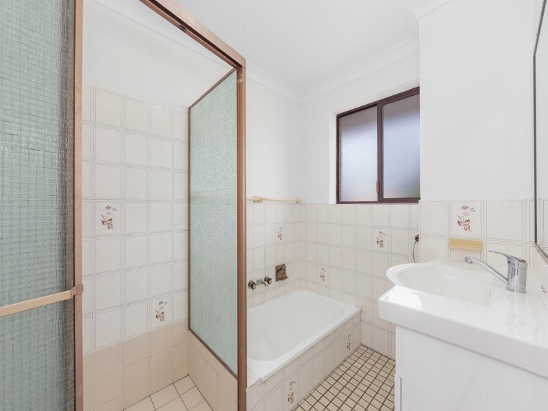 8/23 Salt Street, Windsor QLD 4030