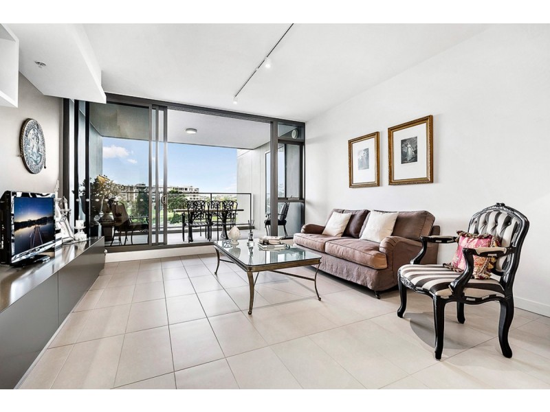 82/27 Cunningham Street, Newstead QLD 4006