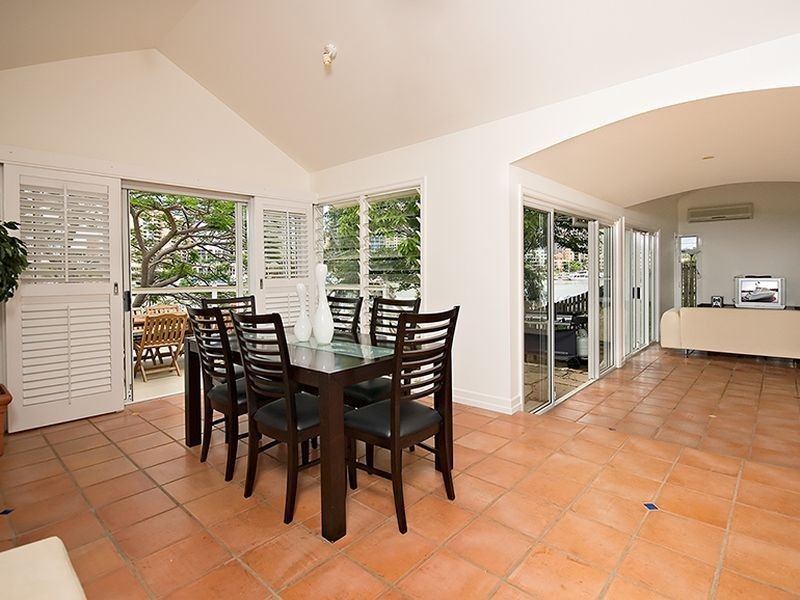 25B Maxwell Street, New Farm QLD 4005