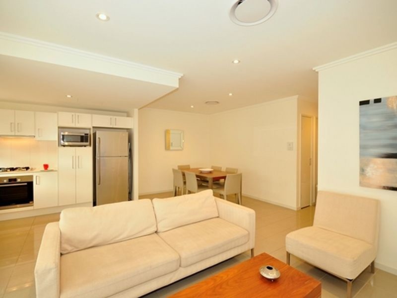 212/23 Robinson Place, Kelvin Grove QLD 4059