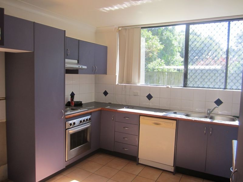 2/128 Allen Street, Hamilton QLD 4007